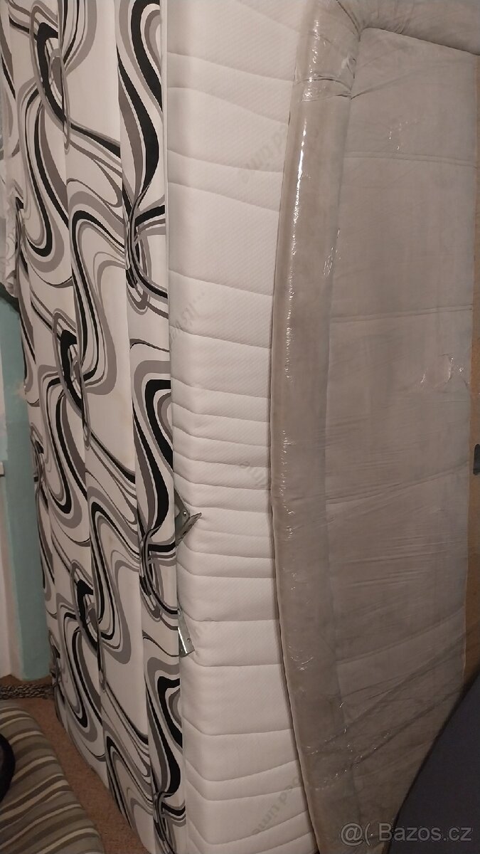 Korpus letiště - 4