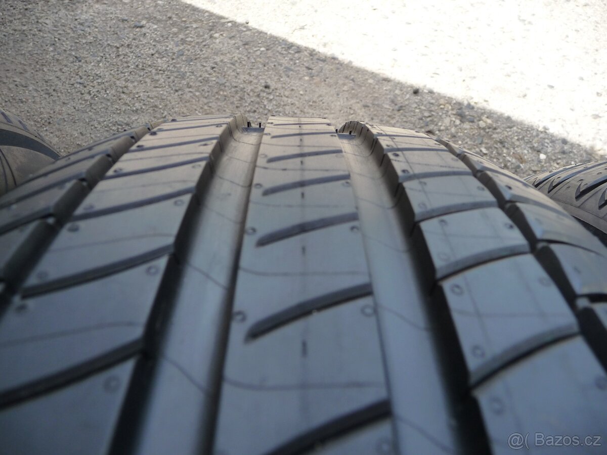 Letní pneu. MICHELIN PRIMACY 3 - 215/65/17 - 4