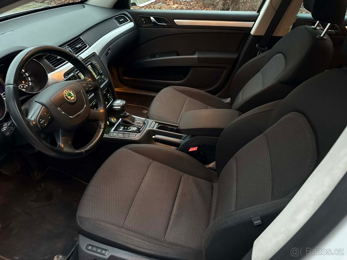 Superb 4x4 DSG 2.0 TDi 103Kw 2012, Webasto, tažné - 4