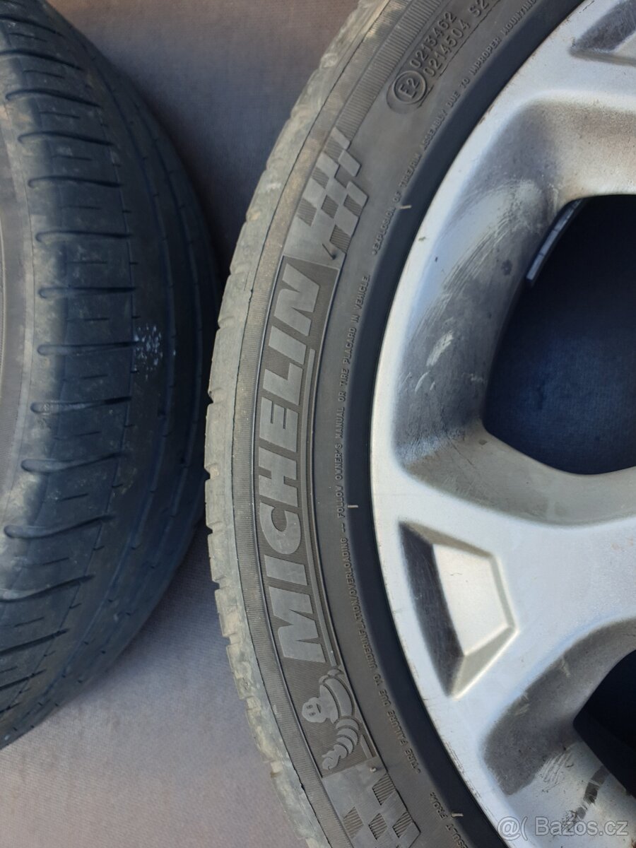Pneu 205/50/16 - 4