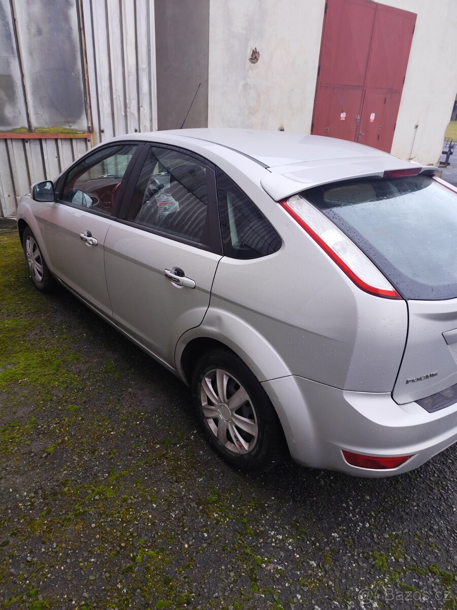 Prodám Ford Focus 1.6 Ti - 4
