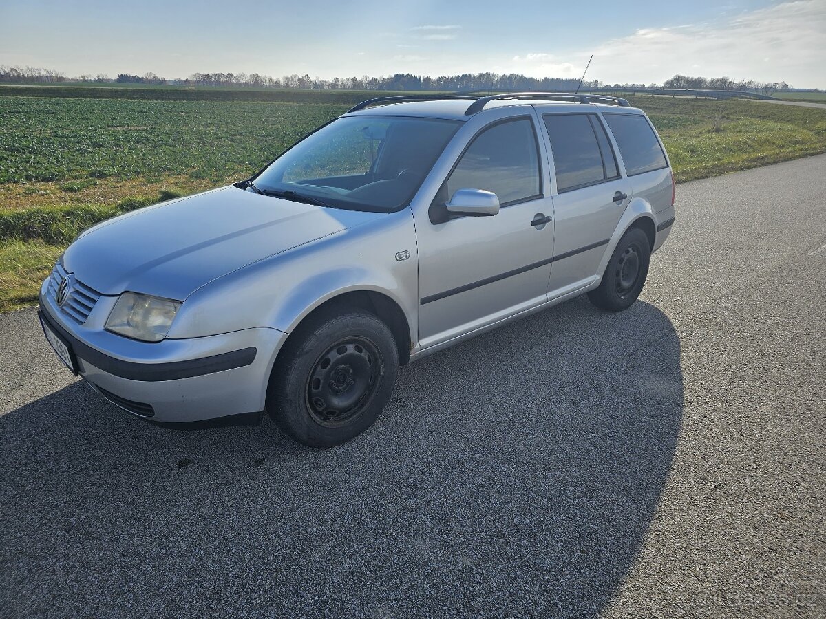 Volkswagen Bora Variant - 4