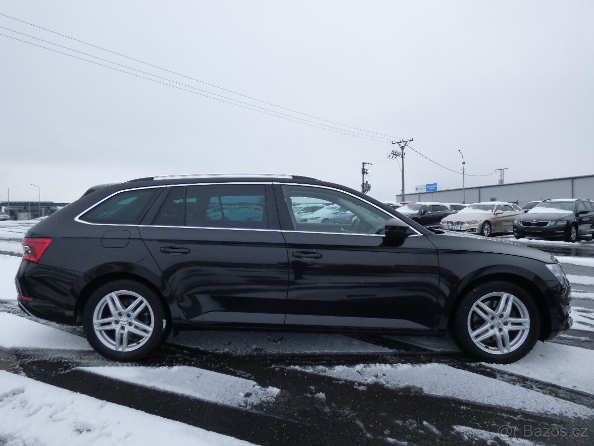 Škoda Superb 2,0 TDI DSG CRYSTAL LIGHT kombi Style - 4