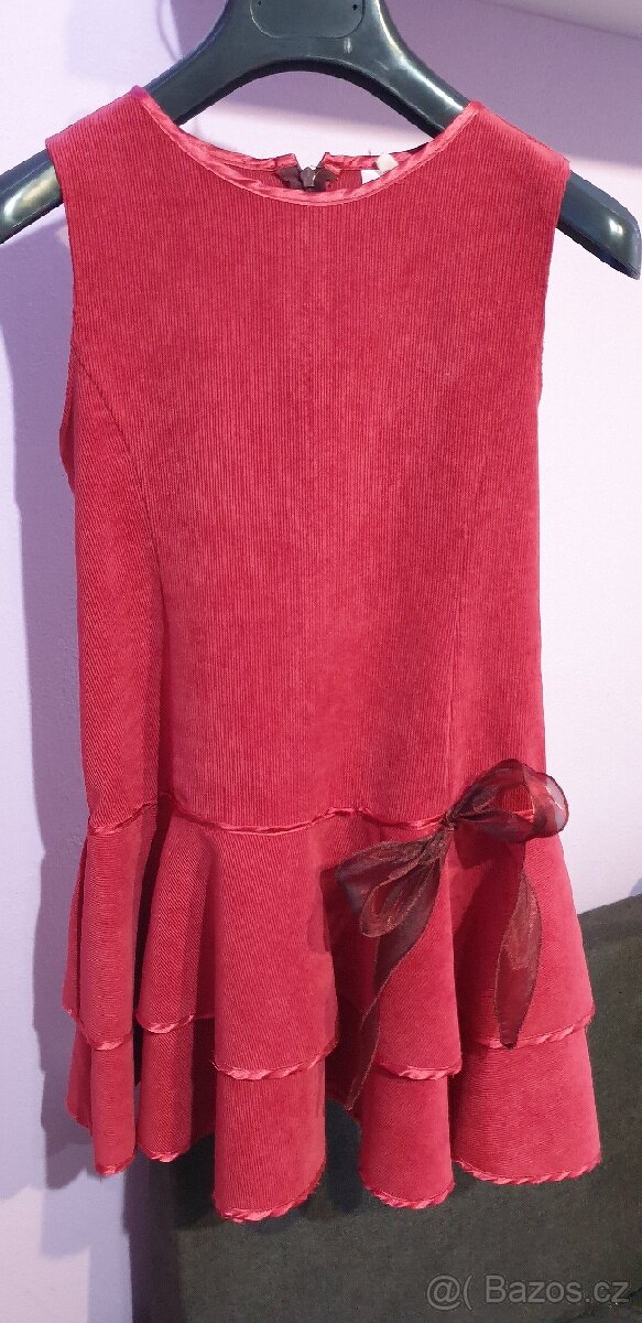 Společenské dívčí šaty vel.134 - 4