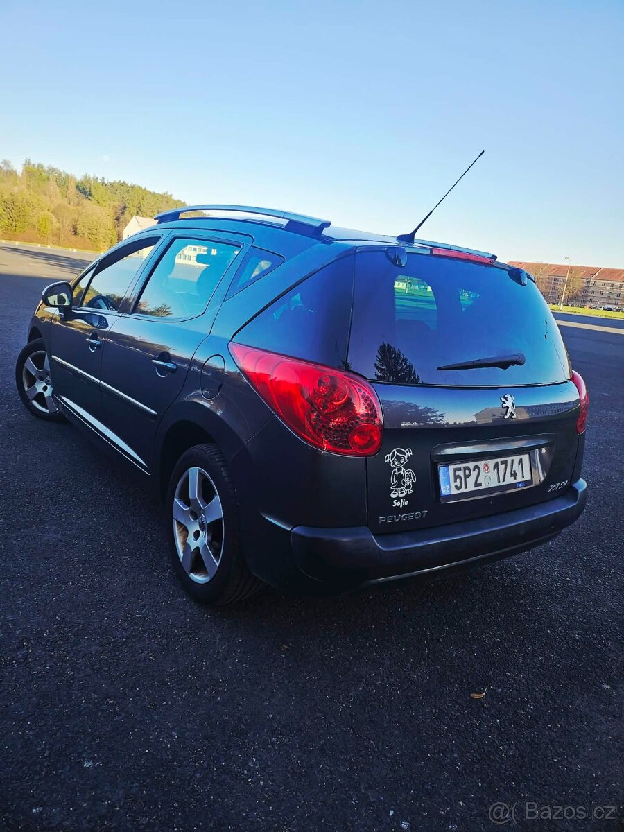 Peugeot 207sw 2010 - 4