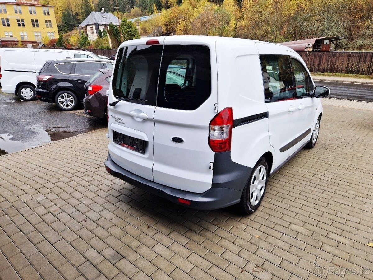 FORD Transit Courier, 1.5 TDCi, 5 míst, plný servis - 4