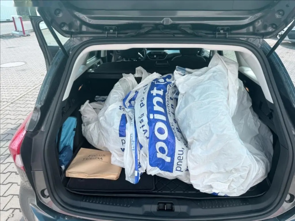 Ford Focus, 1,0 1 majitel ČR - 4