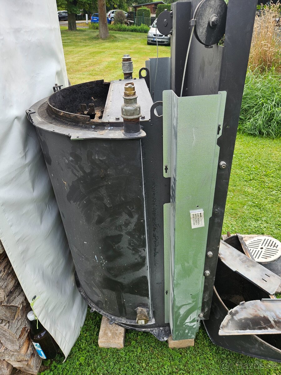 Krbová vložka s vodním výměníkem. - 4