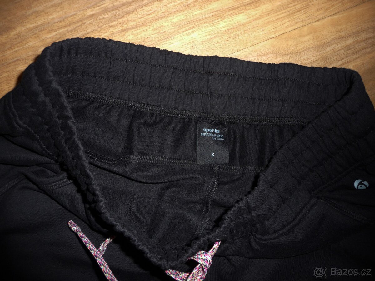 Dámské 3/4 kalhoty Tchibo vel.S - 4