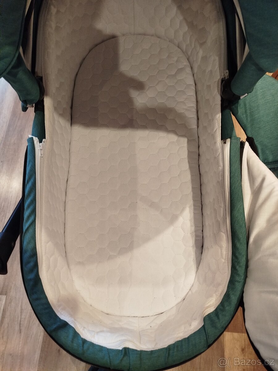 Kočárek Riko Basic montana - 4