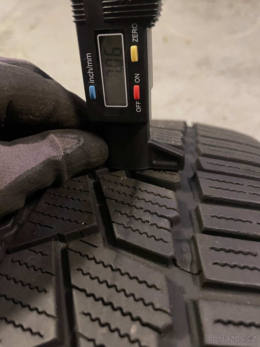 Zimní pneu 4ks Continental 255/40/20 90% - 4