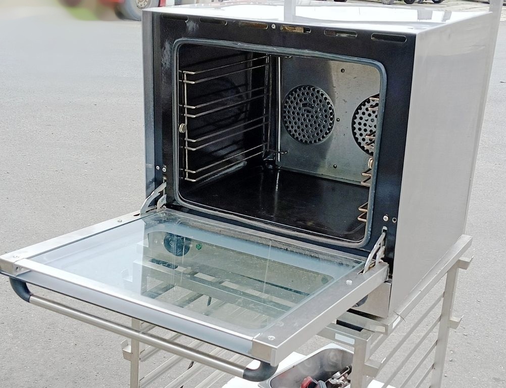 Horkovzdušná trouba gastro BARTSCHER - 4