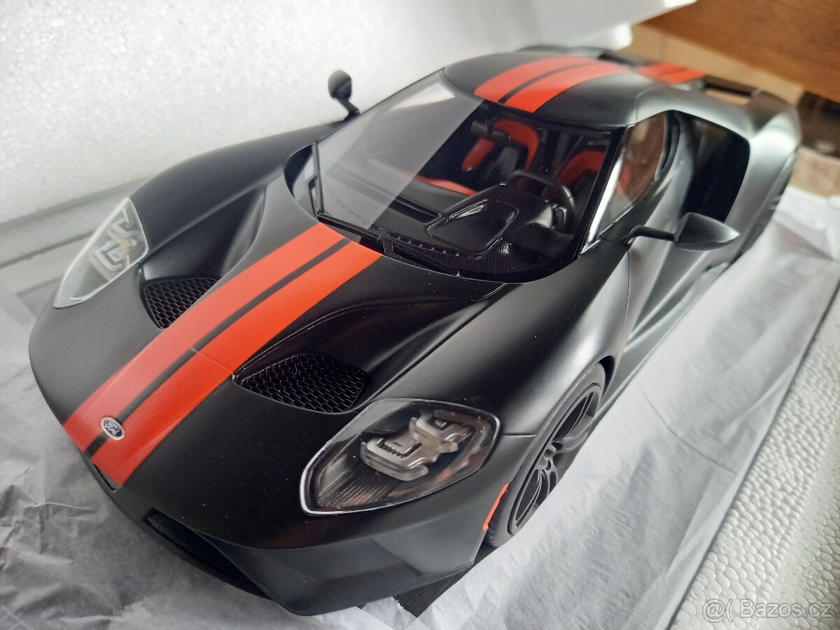 Prodám Ford GT (2017), 1:18, TopSpeed - nový - 4