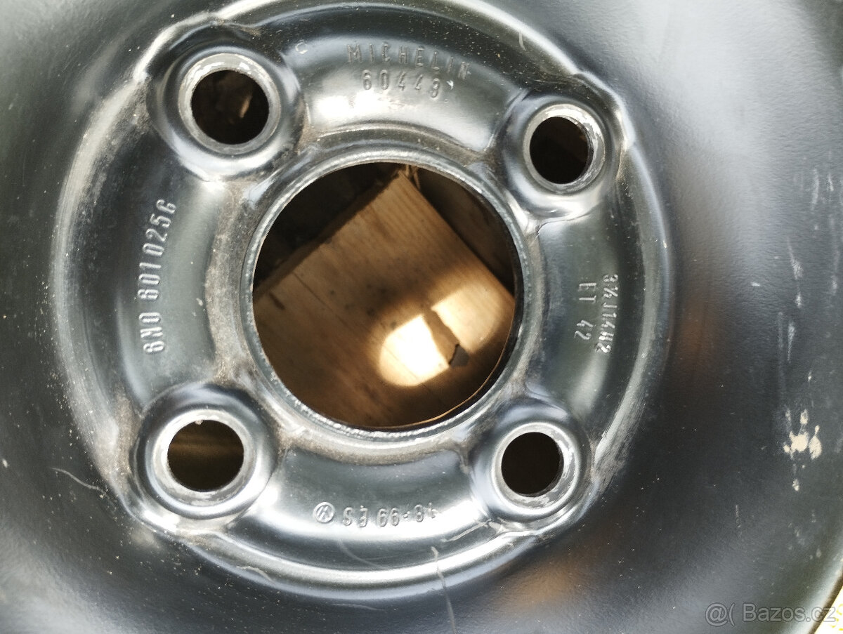 VW polo, Seat - dojezdové kolo zn. Michelin - 4