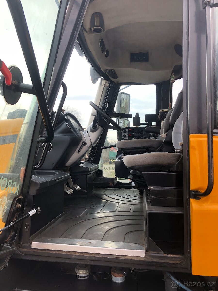 Prodam JCB Fastrac - 4