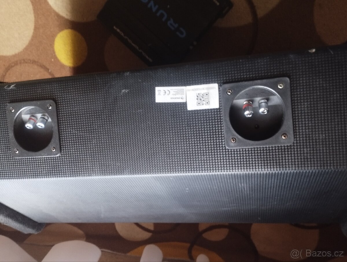 Subwoofer auta a zesilovač - 4