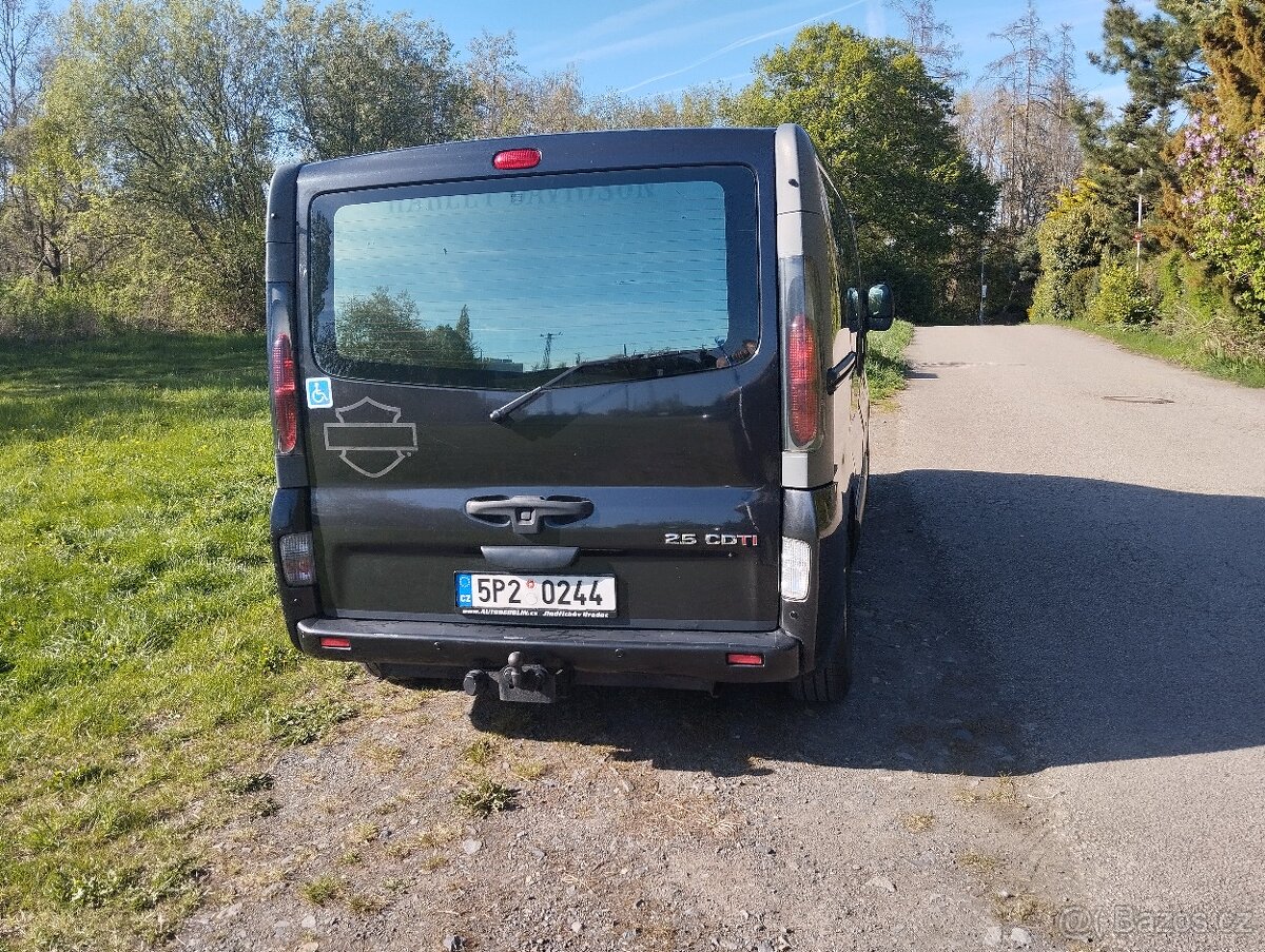 VIVARO BUS - 4