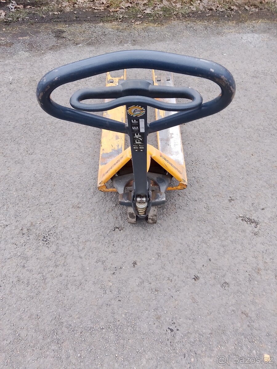 Paletový vozík paleťák Jungheindrich - 4