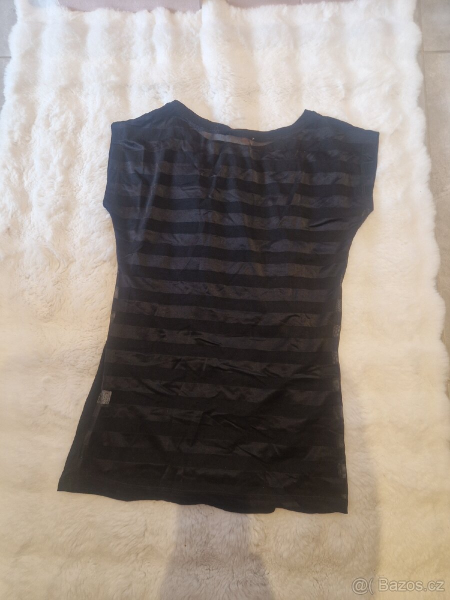 Nové dámské tričko černé průsvitné vel S až M s flitry - 4