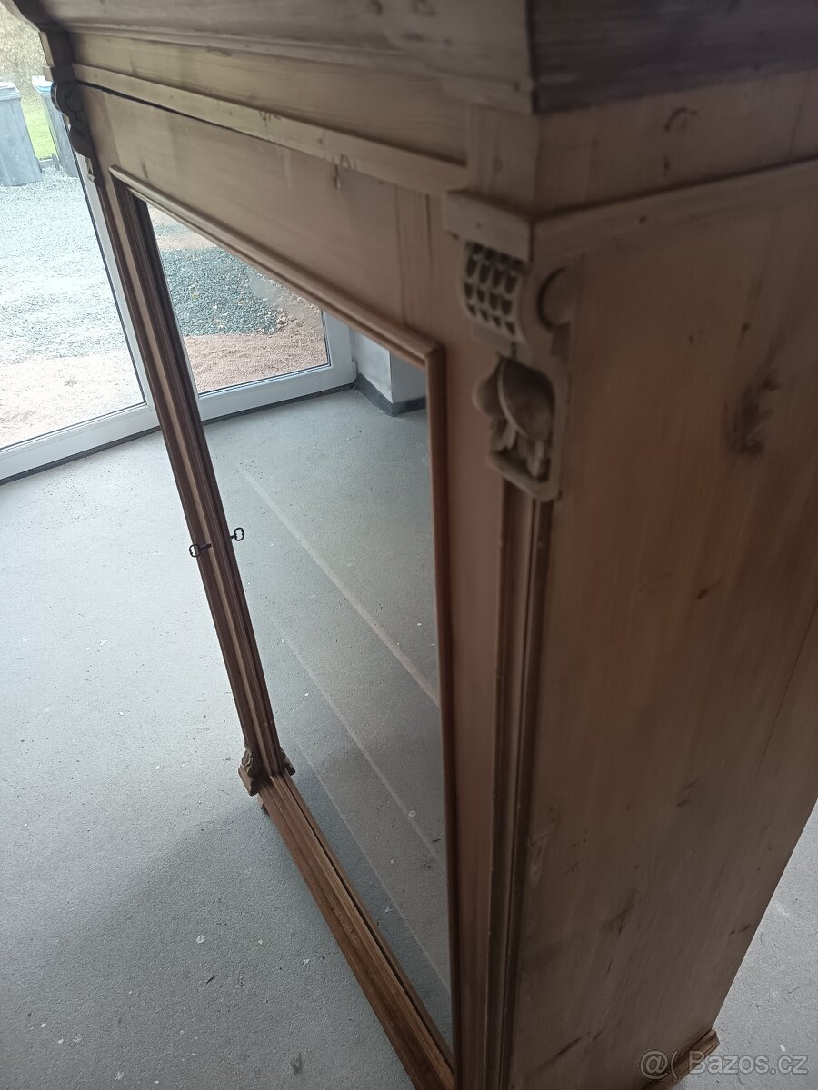 Stará skříň - skleník - 4