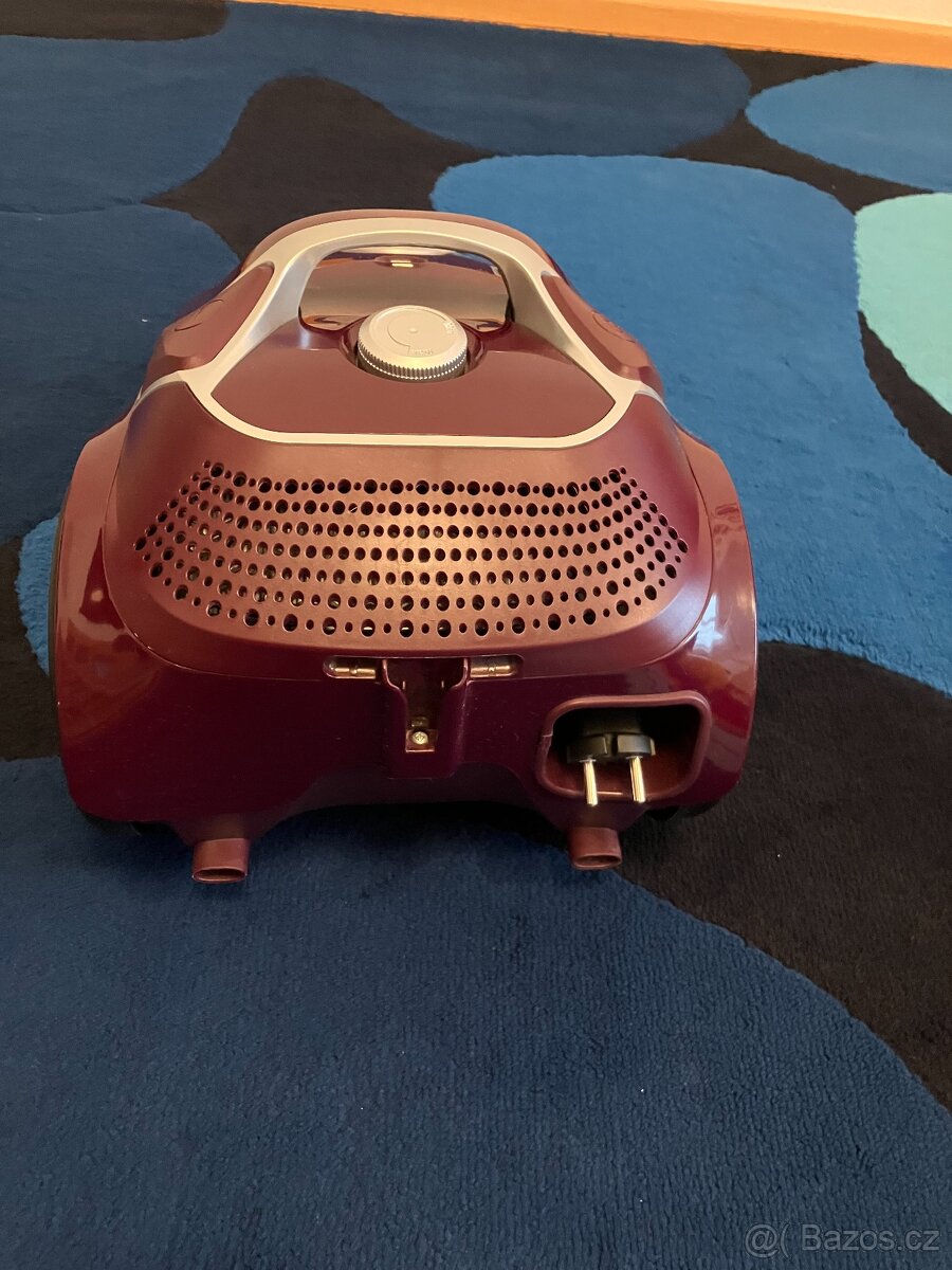 Vysavač Rowenta Compact Power RO3969 EA, fialový, nový - 4