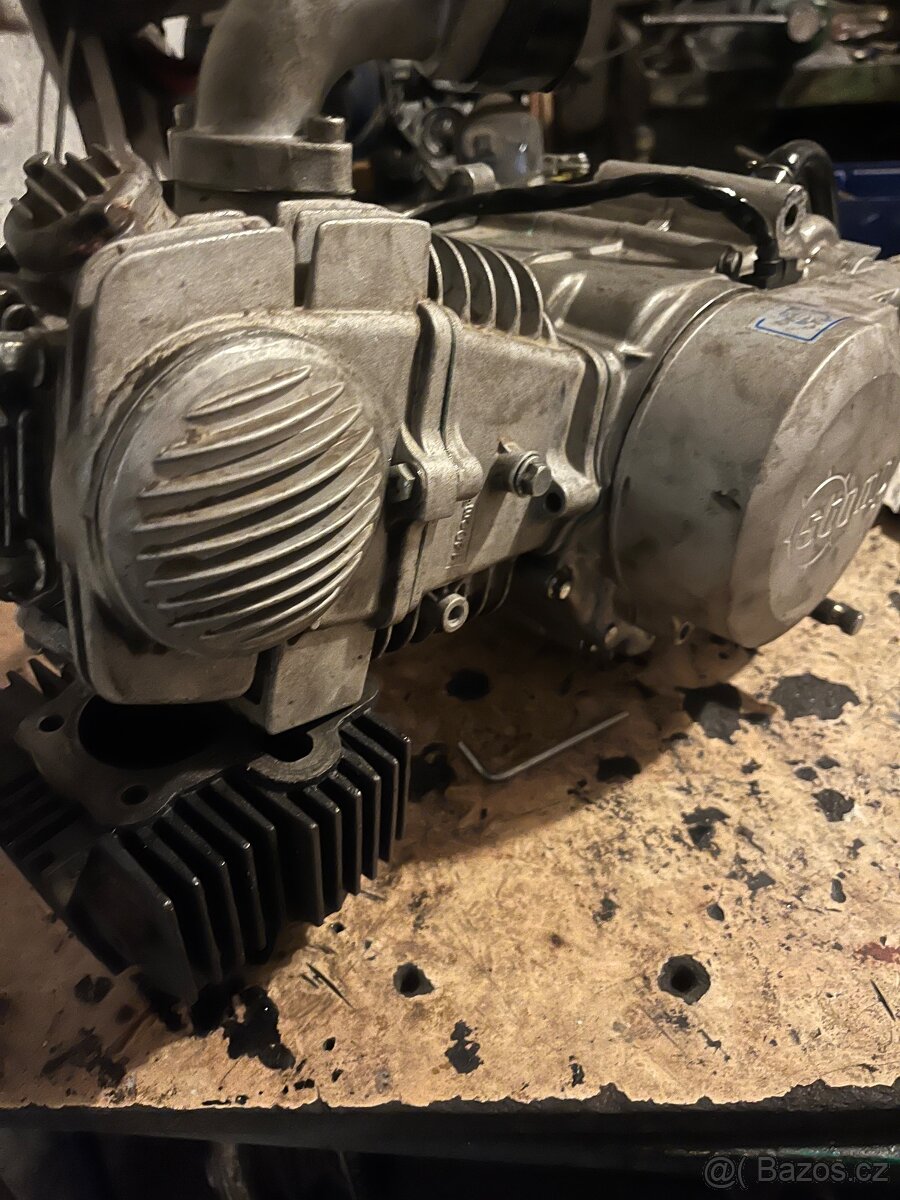 prodam yx140 - 4