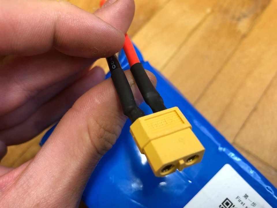 Nová Lithiová baterie 36V 10Ah se smart BMS XT60 - 4