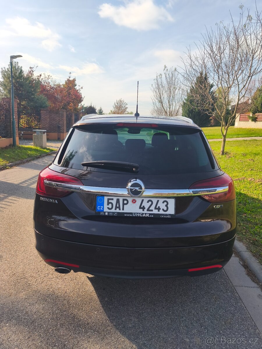 Opel Insignia 2.0 CDTi - 4