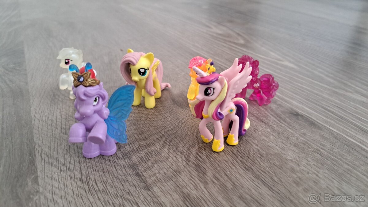 My little pony domečky +koníci - 4