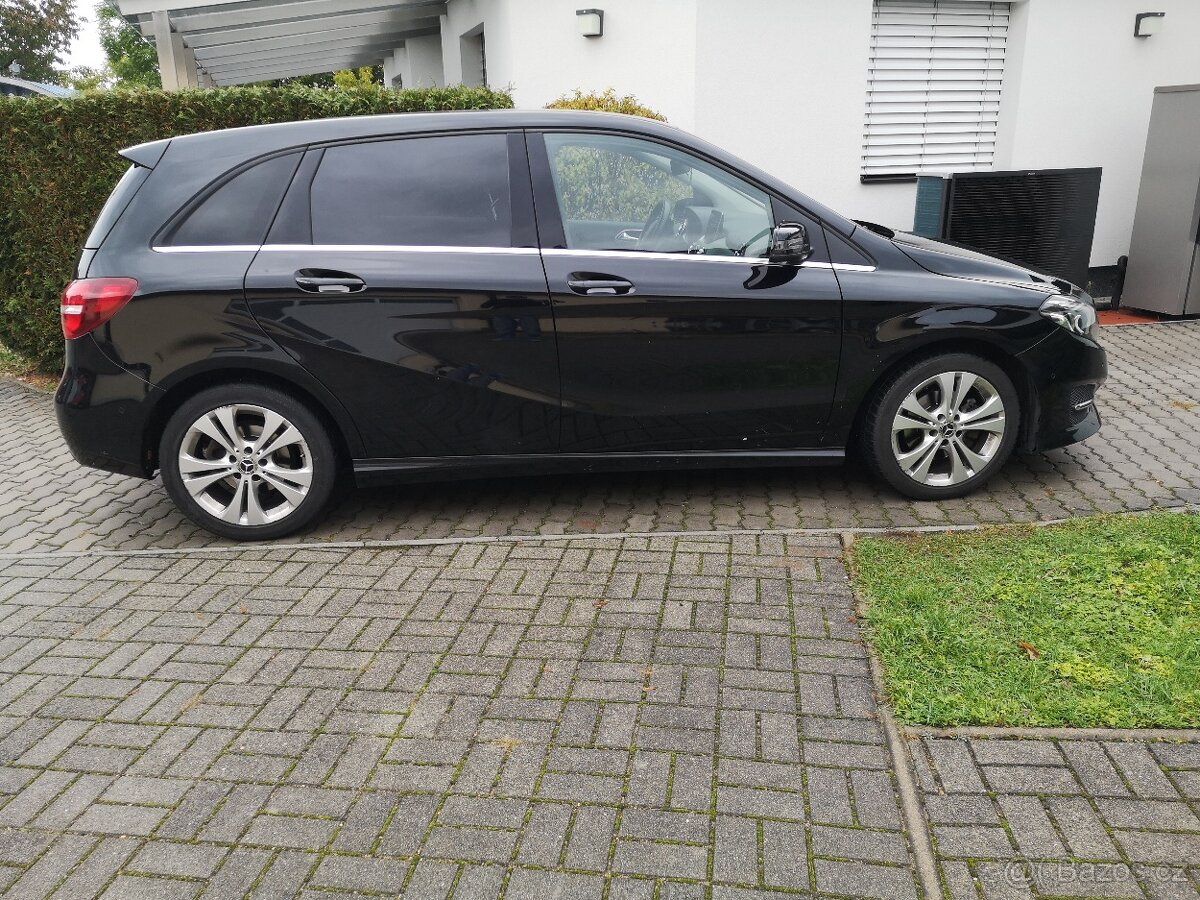 MERCEDES-BENZ B 1.MAJITELKA/ČR/SERVIS MB/AUTOMAT/NÍZKÉ KM - 4