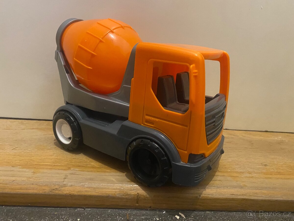 4 ks-Traktorbagr, Bagr, auto Míchačka, Tatra 158 - 4