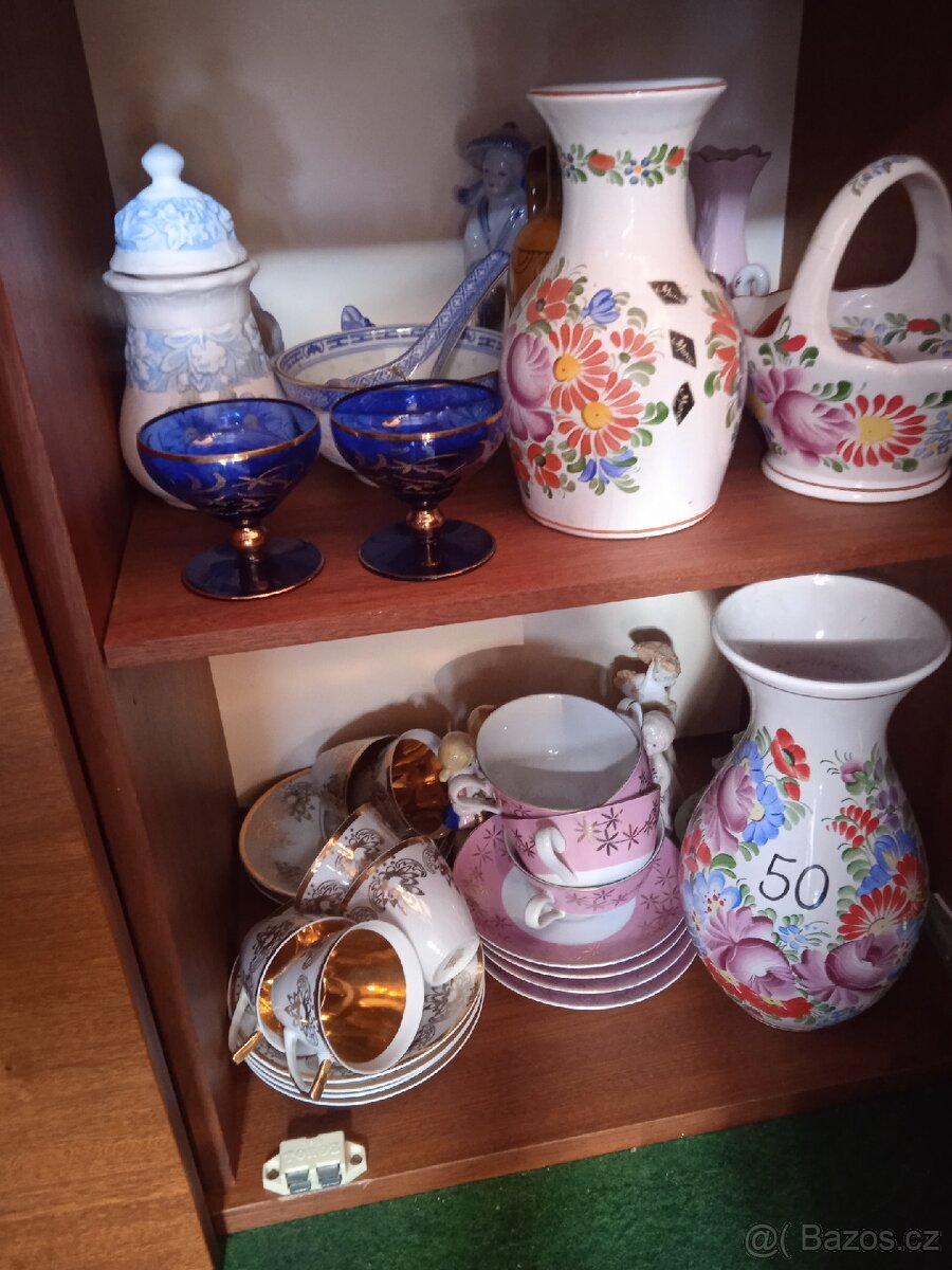 Sklo, porcelán - pozůstalost po mamince - 4