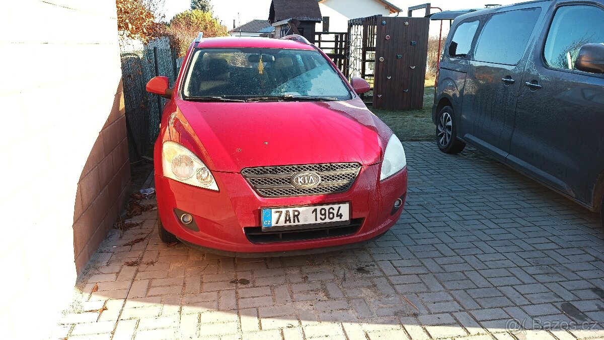 KIA Ceed SW 2008, 1.4 benzin - 4