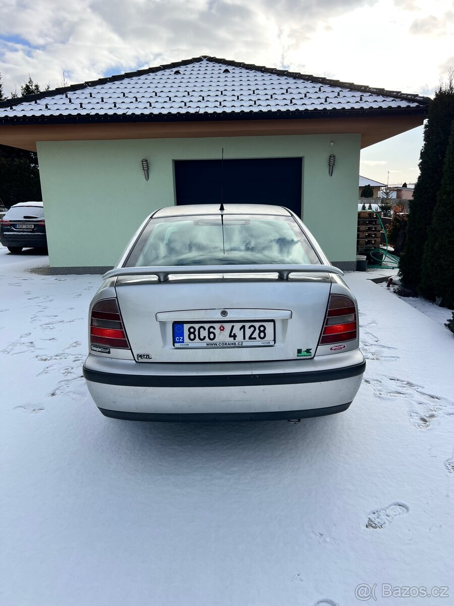 Škoda Octavia I 1.9 TDI 81 kW r.v. 1998 – NA NÁHRADNÍ DÍLY - 4