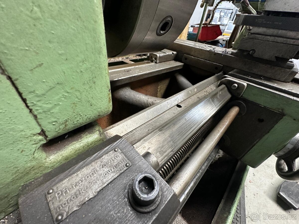 Soustruh TOS SV 18 - 4