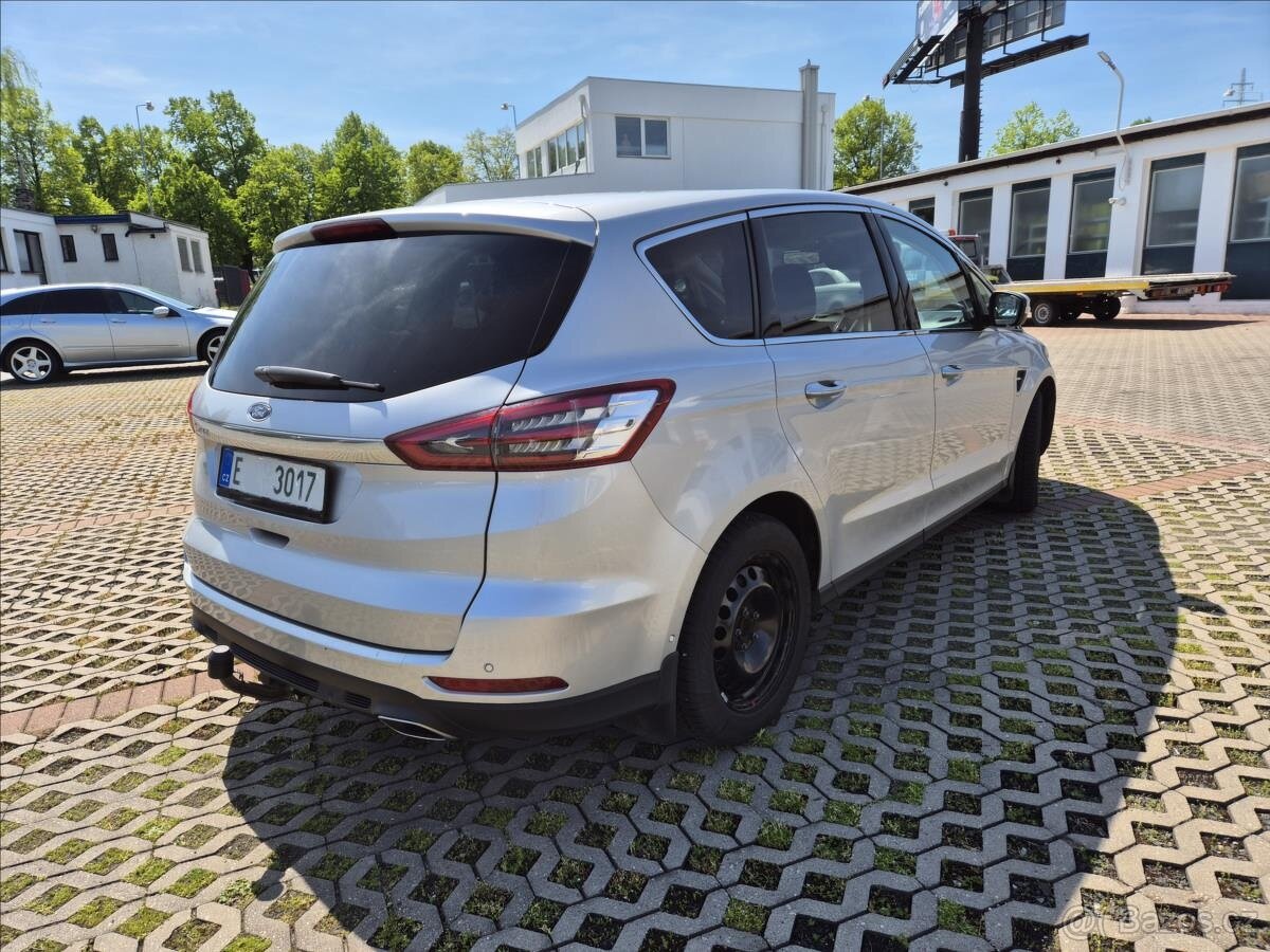 Ford S-MAX 2,0 TDCI, pobočka Kolín (2018) - 4