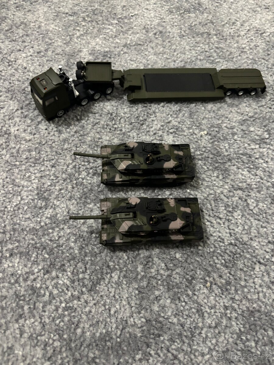 Siku transport tanku+další tank - 4