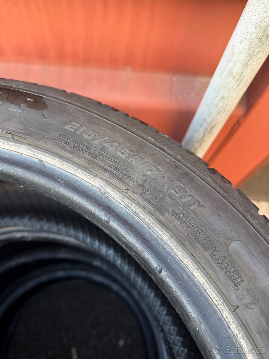 Letní pneu 215/45/17 - 4