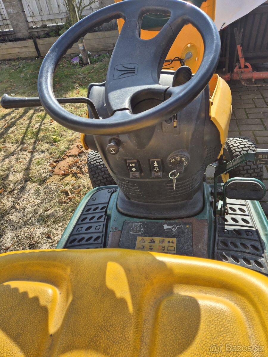 Zahradní sekací traktor Yard Man. - 4
