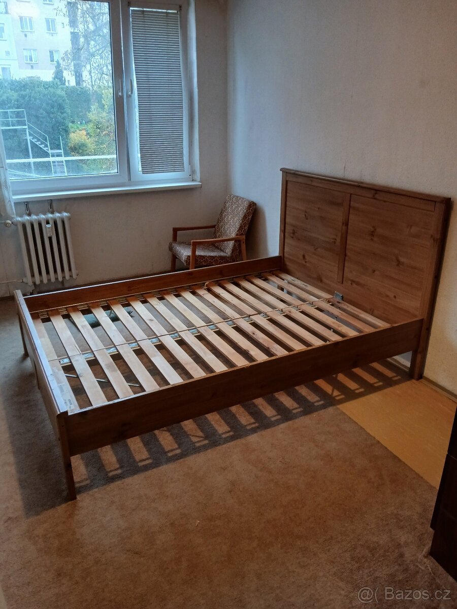 Manželská postel 140x200 včetně roštů - 4