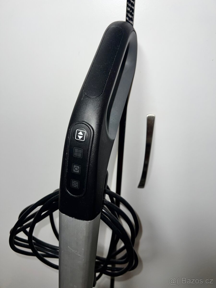 Kärcher SC 3 EasyFix parní podlahový čistič - 4