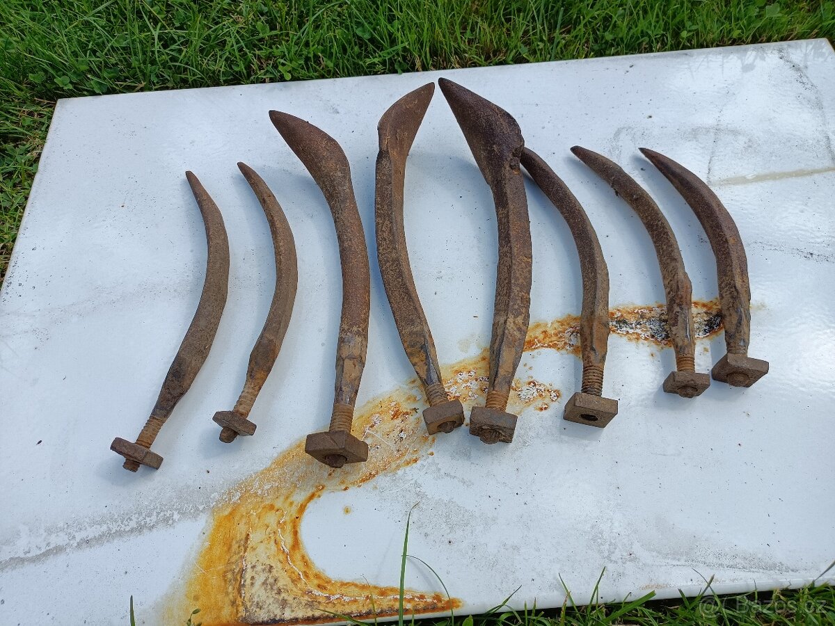 DÍLY K SEKAČCE - 4