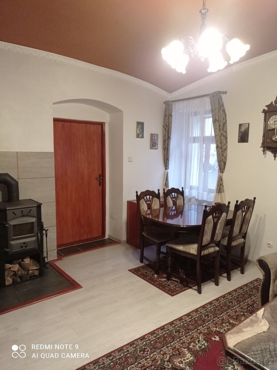Kompletně vybavený apartmán se zahradou a parkováním - 4