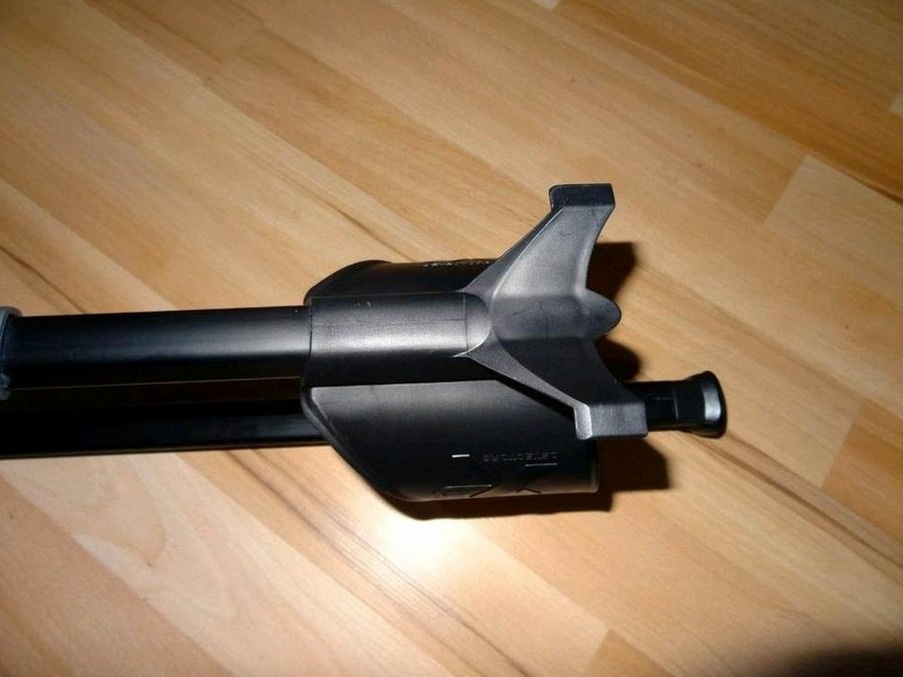 XP Deus S teleskopické rameno pro detektory – jako nové - 4