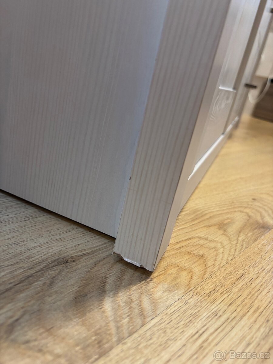 Přebalovací pult - 4