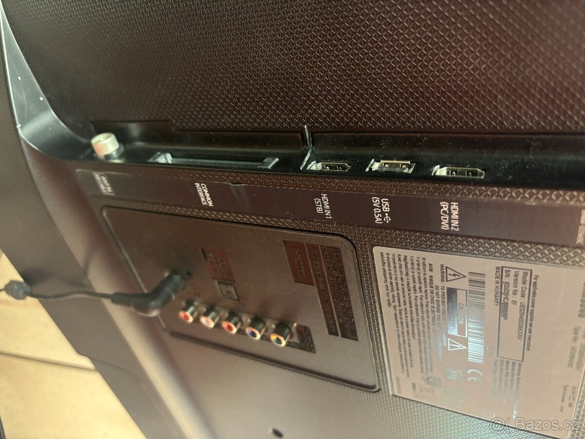 Prodám TV Samsung UE32M4002AK velikost 82cm - 4