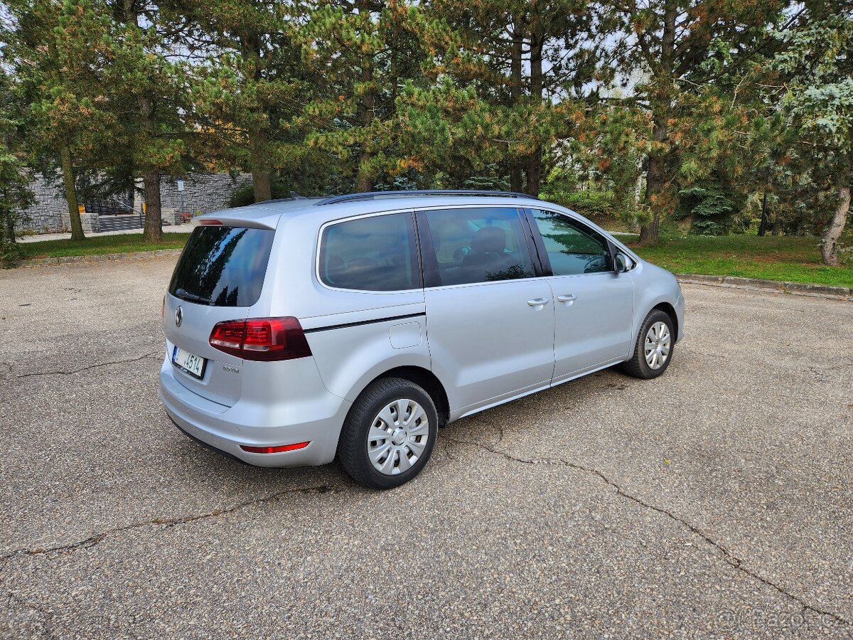 VW Sharan FACELIFT 2.0TDI 110kw 7míst Navi Serviska - 4