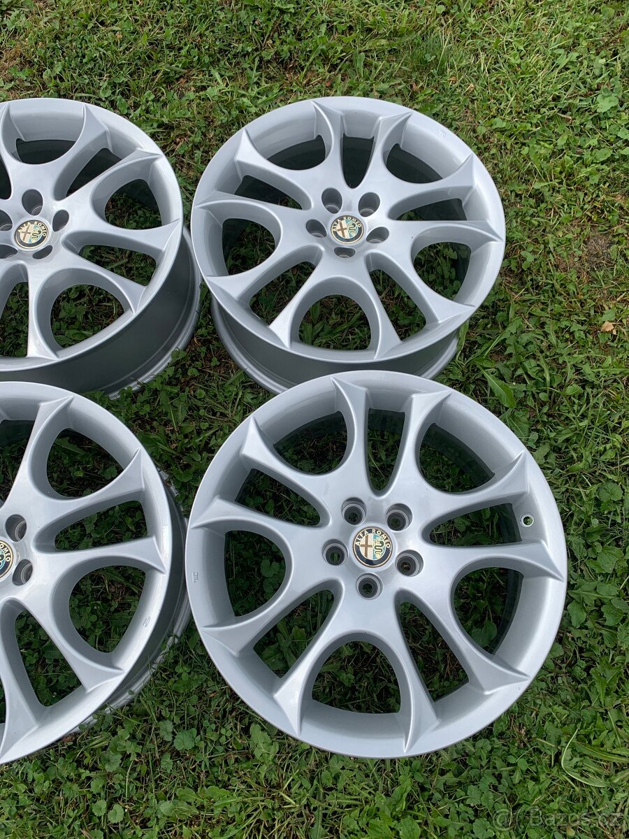ALU ALFA ROMEO 5X98 R17’ AR156 FACE - 4