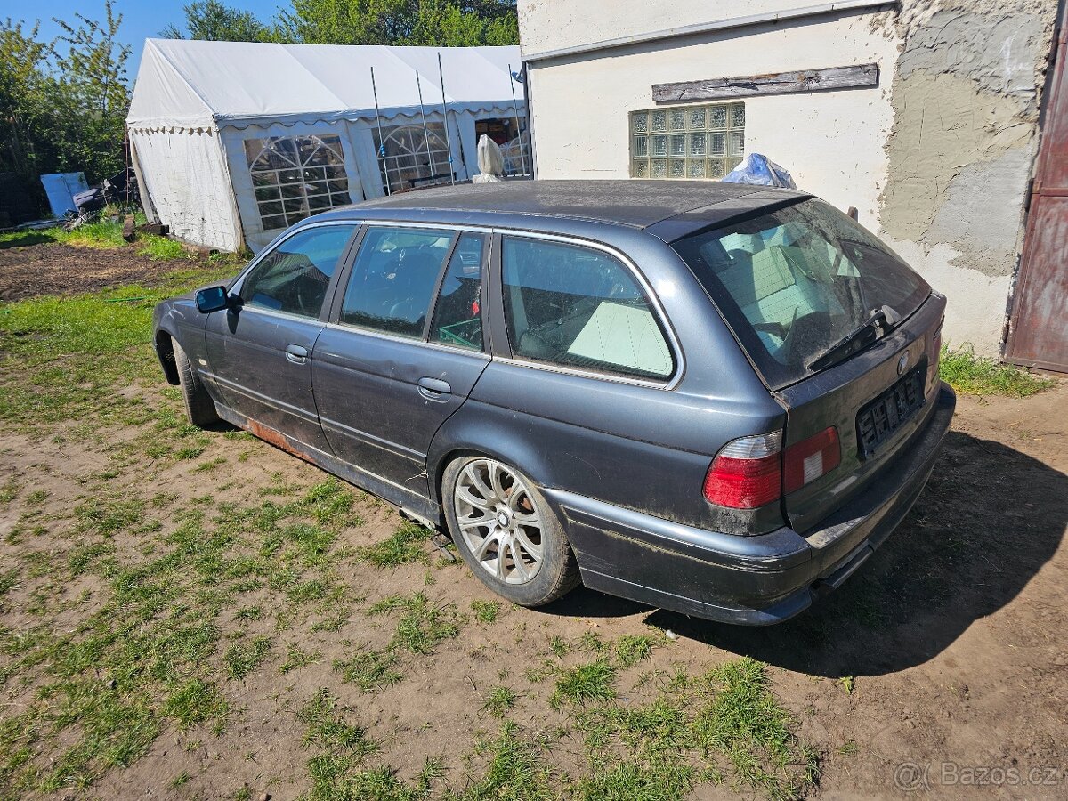 BMW e39 525d Touring - 4