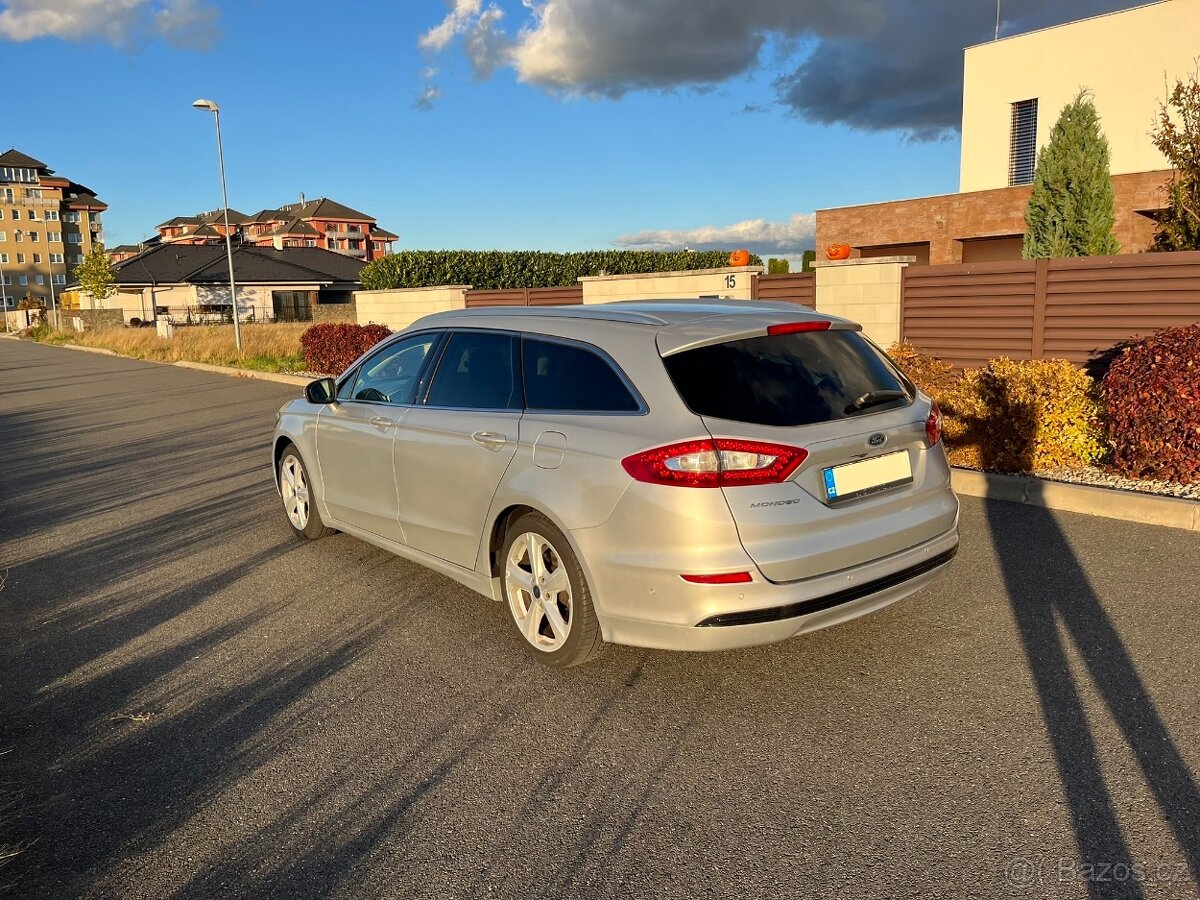 Ford Mondeo Mk5 - 4